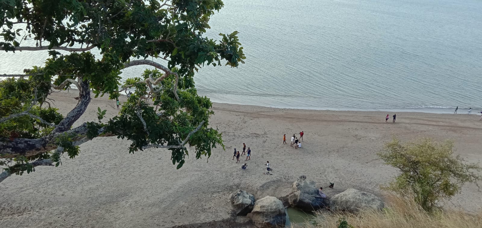 Pantai Panmuti Desa Noelbaki Kecamatan Kupang Tengah Kabupaten Kupang