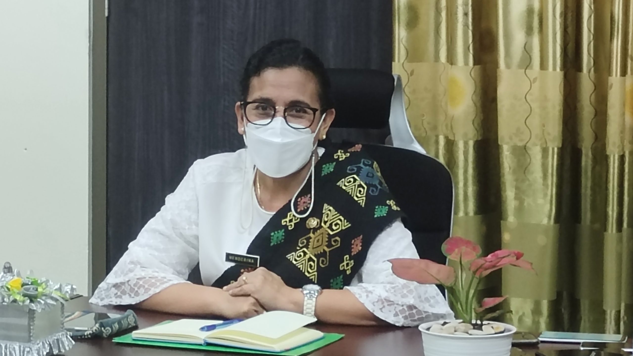Foto. Kepala BKD NTT Henderina Laiskodat.