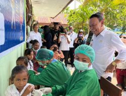 Bupati Kupang Canangkan Bulan Imunisasi Anak Nasional 2022 di Amfoang Tengah