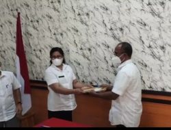 1 Pejabat Tinggi Pratama dan 7 Pejabat Administrator Lingkup Pemkab Kupang Diserahterimakan