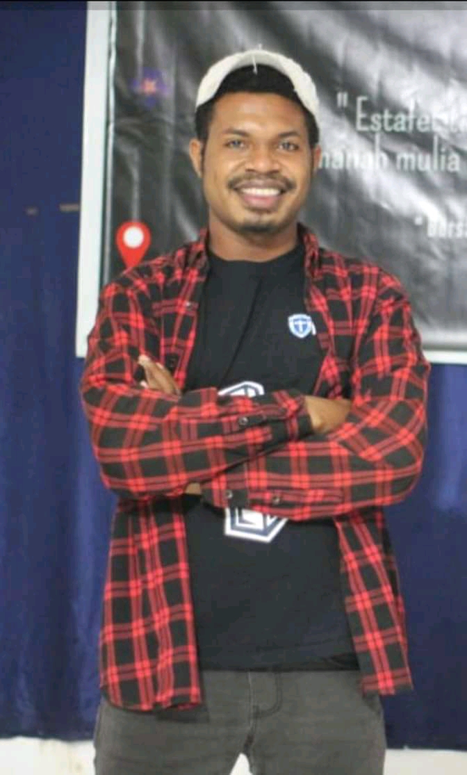 Foto. Ketua Kemahnuri Kupang, Isay Lampada.
 