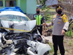 Diduga Sopir Mabuk Alkohol, Honda Mobilio Tabrak Pagar di Jalan Timor Raya 4 Orang Tewas
