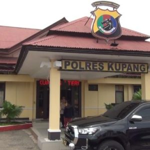Ada Apa? Jelang Akhir Tahun Bupati dan Wakil Bupati Datangi Polres Kupang