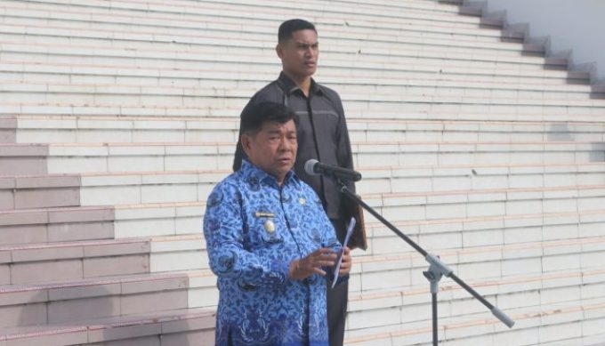 Foto. Wakil Bupati Kupang Jerry Manafe Berang, Banyak ASN Tak Ikut Apel Kesadaran.