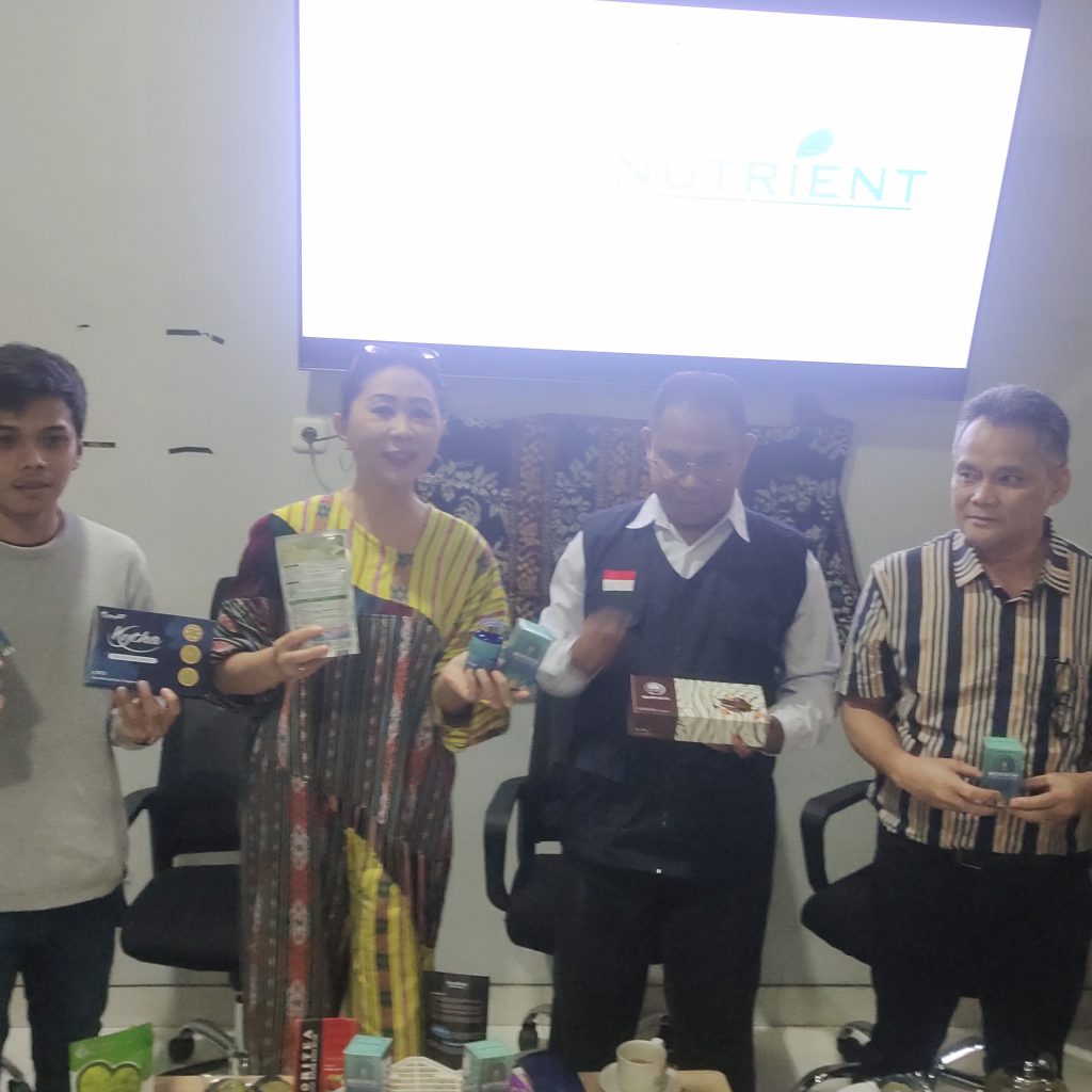 Terus Dukung UMKM, Julie Laiskodat Dan Dapur Kelor Launching Kapsul Moringa