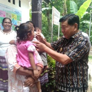 Gencar Atasi Stunting, Wakil Bupati Kupang Pantau Kegiatan Bulan Timbang