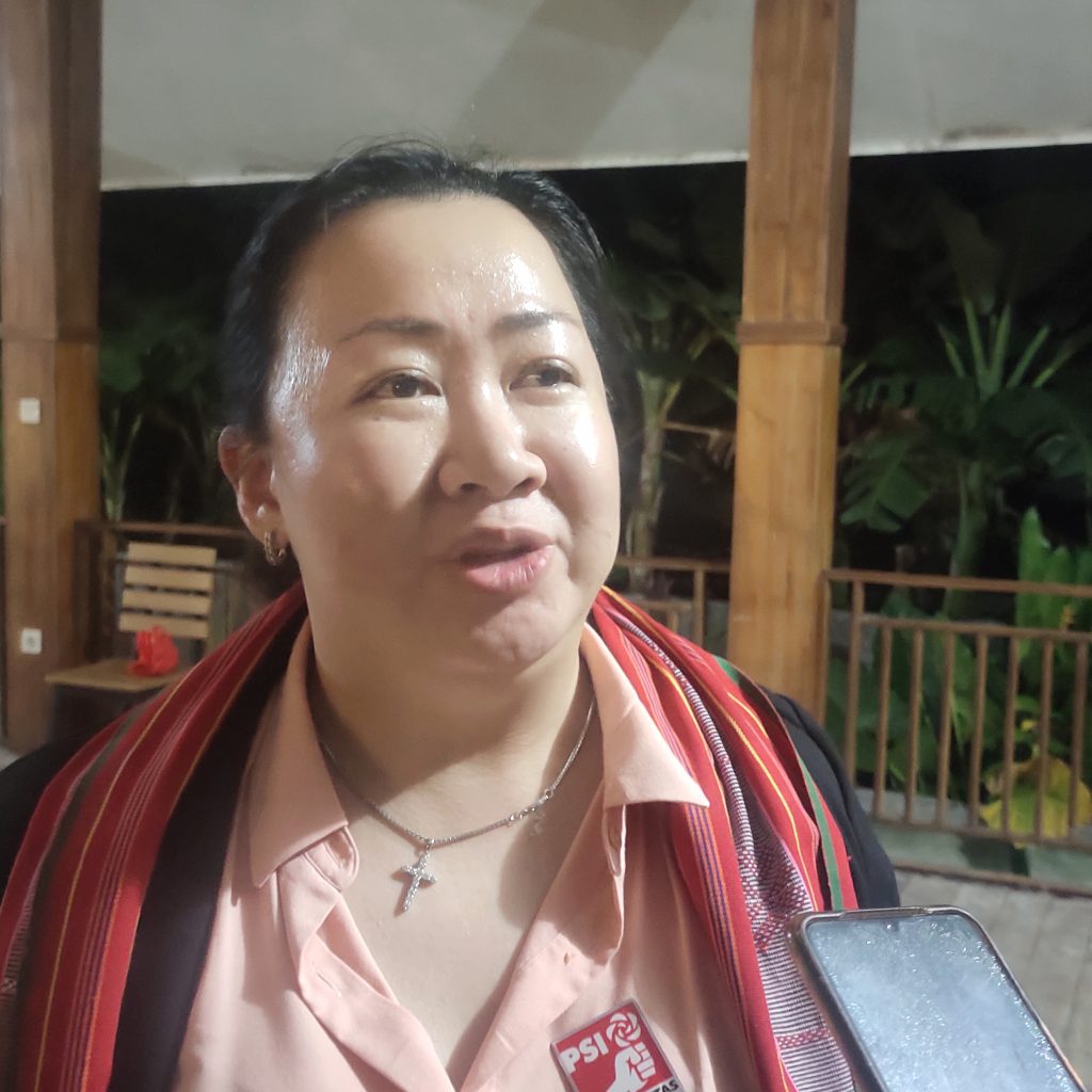 Ketua Dewan Pembina PSI NTT Jane Natalia Suryanto Target 2 Kursi DPR RI