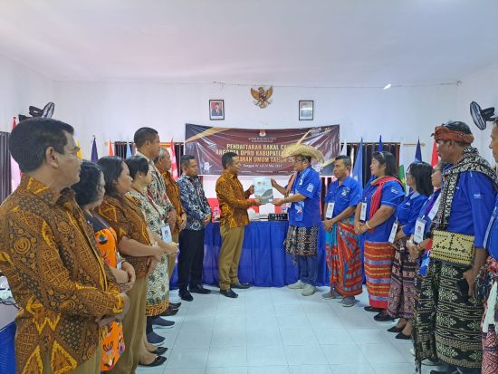 Foto. Daftar Sesuai Tanggal dan Nomor Urut, Partai Demokrat Target 6 Kursi di Kabupaten Kupang.