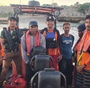 Kapal Bocor di Perairan Selat Rote, 4 Warga Asal Rote Berhasil di Evakuasi