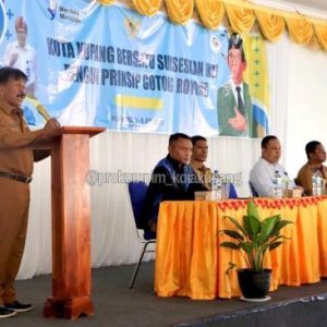 Buka Penguatan IKM, Penjabat Wali Kota Kupang Minta Tingkatkan Kompetensi Guru