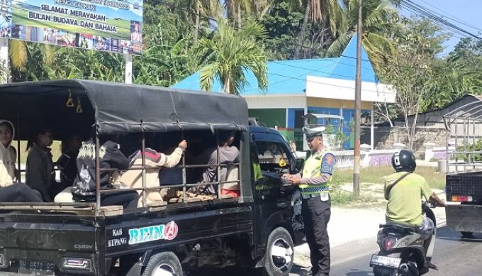 Foto. Hari ke 9 Operasi Patuh Turangga 2023, Satlantas Polres Kupang Tertibkan Ratusan Pengendara.