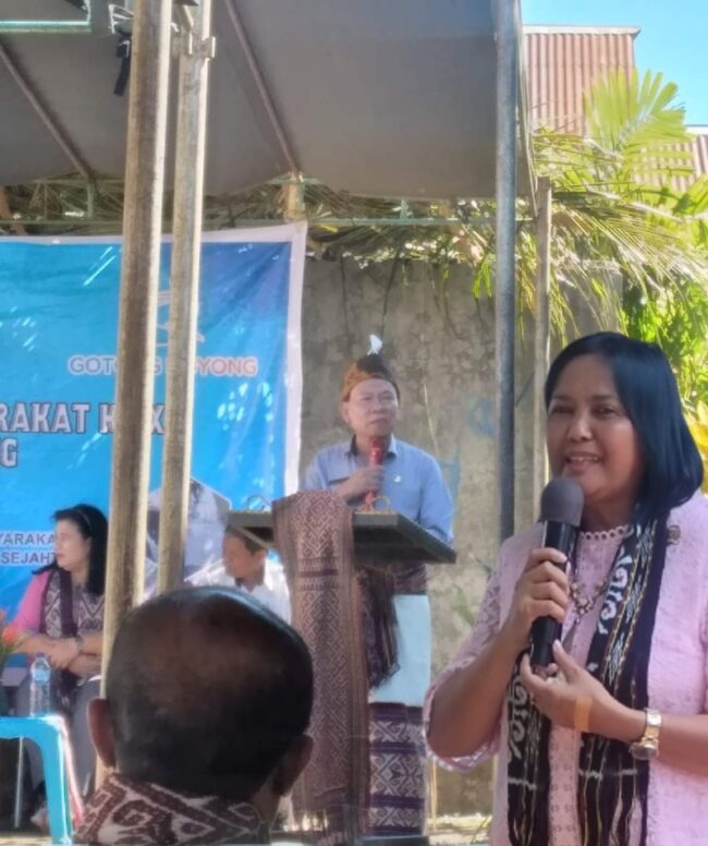 Foto. Bupati Kupang: Kita Hidupkan Budaya Gotong Royong, Waket DPRD: Gotong Royong Bukan Cuman Slogan.