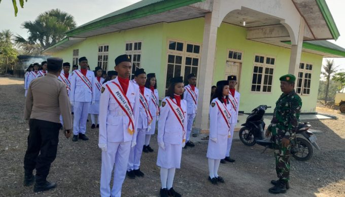 26 Siswa SMAN 1 Takari Sukses Kibarkan Bendera Merah Putih di HUT RI ke-78