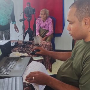 Peduli Kaum Difabel dan Lansia, Dukcapil Kabupaten Kupang Terus  Menjangkau yang Tidak Terlayani 