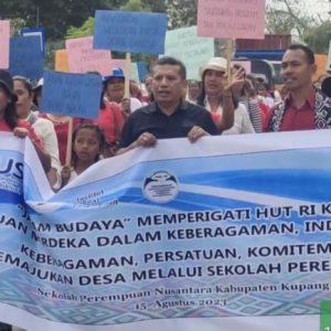 Sambut HUT RI Ke-78, Sekolah Perempuan Kabupaten Kupang Gelar Jalan Budaya