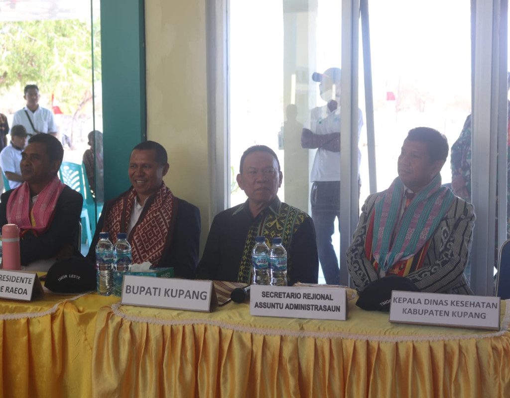 Foto. Bupati Kupang, Korinus Masneno Sebut Wabah Penyakit Menular Tidak Kenal Batas Teritori.
