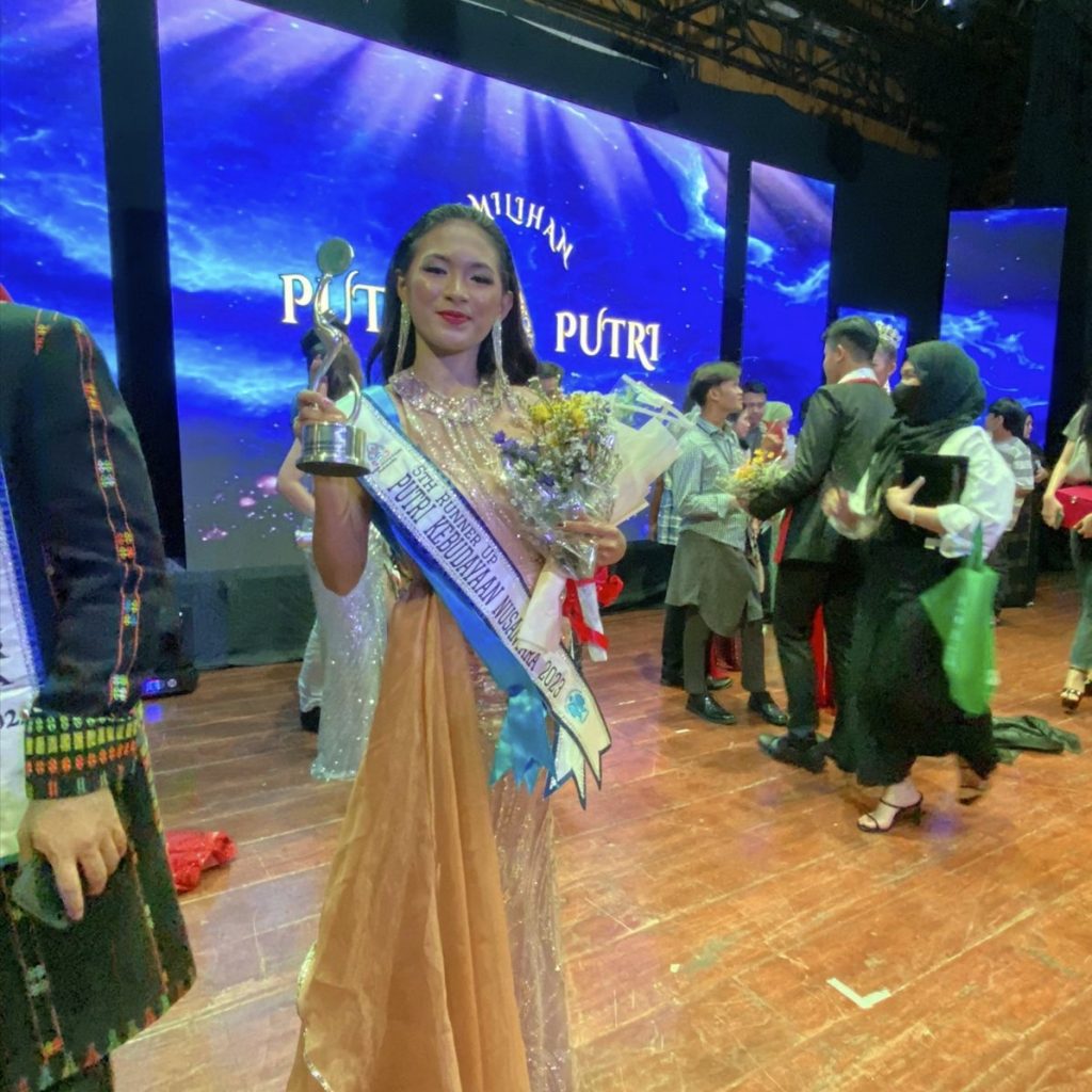 Menuju Internasional, Agnes Bessie Raih Runner Up 6 di Ajang Putri Kebudayaan Nusantara 2023