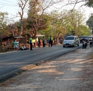 2 Warga Asal TTS Meninggal usai Sepeda Motor Hantam Dump Truk di Jalan Timor Raya
