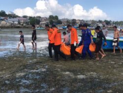 Tim SAR Gabungan Berhasil Evakuasi Jasad WNA di Pantai Namosain
