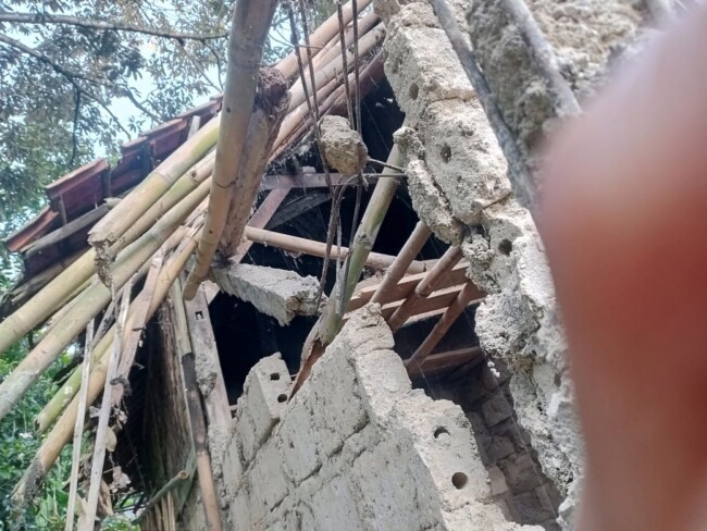 Foto. Gempa M4,6 Guncang Sukabumi, 68 Rumah Dinyatakan Rusak.