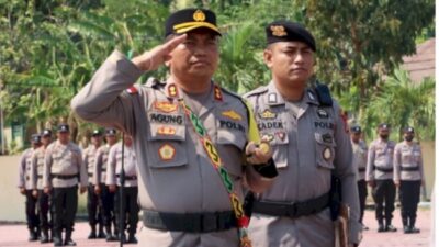 Foto. Pastikan Pengamanan Nataru Lancar, Kapolres Kupang, AKBP Anak Agung Gde Anom Wirata, S.I.K., M.H., Cek 3 Pospam Pengamanan.