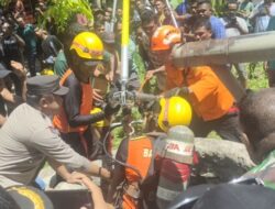 Aksi Heroik di Awal Tahun, Tim SAR Kupang Berhasil Evakuasi Seorang Pria Cebur ke Sumur