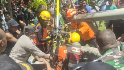 Aksi Heroik di Awal Tahun, Tim SAR Kupang Berhasil Evakuasi Seorang Pria Cebur ke Sumur