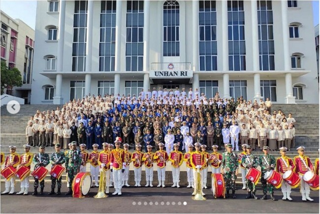 Foto. Lulusan SMA/SMK Merapat, Universitas Pertahanan Buka Pendaftaran Mahasiswa Baru.