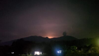 Gunung Marapi Kembali Meletus, Bandara BIM Ditutup Sementara