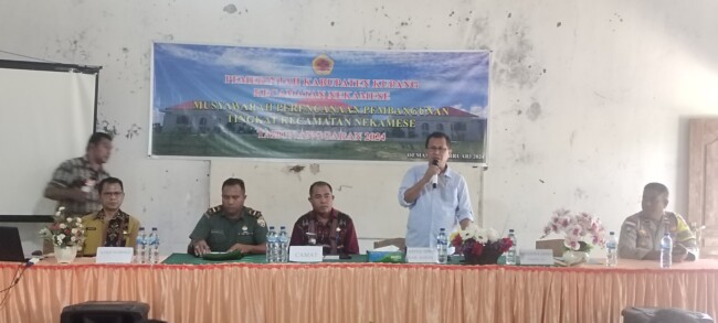 Foto. Hadir Musrenbang 2 Anggota DPRD Dapil Amarasi Serap Aspirasi Masyarakat Kecamatan Nekamese.