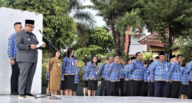 Foto. Pimpin Apel Korpri, Penjabat Wali Kota Kupang Sampaikan Sejumlah Arahan.