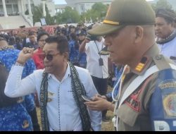 Ketahuan Berswafoto Saat Upacara Berlangsung, Pj. Bupati Kupang Katai PPPK Bodoh