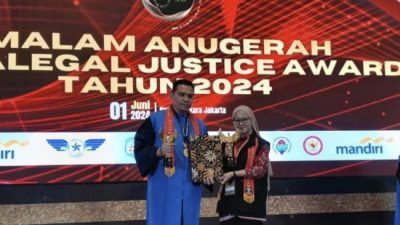 Lurah Nunbaun Sabu, Raih 2 Penghargaan di Ajang Anugerah Paralegal Justice Award 2024