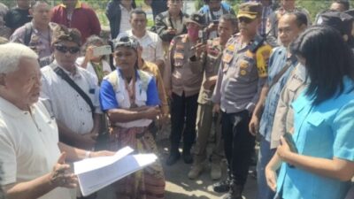 Mantan Bupati Ayub Titu Eki, Balik Serang Pemkab Kupang