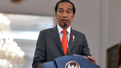 Kabar Baik Bagi Tenaga Honorer, Presiden Jokowi Beri 3 Hadiah Istimewa Jelang Akhir Masa Jabatan