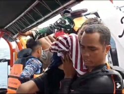 Video: Dramatis Tim SAR Gabungan Berhasil Evakuasi Nelayan di Pulau Padar, Labuan Bajo