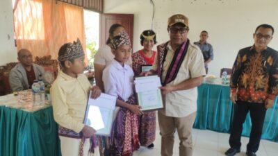 Kunjungan Kerja di Amarasi Selatan, Penjabat Bupati Kupang Kunjungi 2 Sekolah dan Puskemas