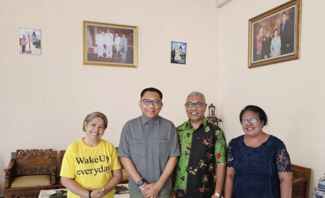 Foto. Ansy Lema Cagub NTT, Mantan Bupati Sikka Yoseph Ansar Rera: Kita Berjuang untuk Gol.