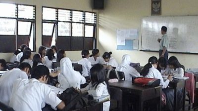 4 Tugas Tambahan Bagi Guru Pasca Penghapusan Penjurusan di Jenjang SMA