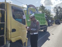 Unit Turjawali dan unit Gakkum Satlantas Polres Kupang Gelar Razia Kendaraan