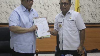 Foto. Manfaatkan Kunker Wantimpres, Pj. Bupati Paparkan Kondisi Umum Kabupaten Kupang Hingga Titip Proposal.