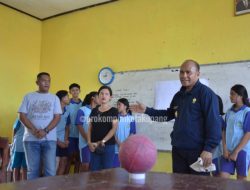 Penjabat Wali Kota Kupang Tinjau Fasilitas Sekolah dan Tekankan Pendidikan Karakter serta Netralitas ASN
