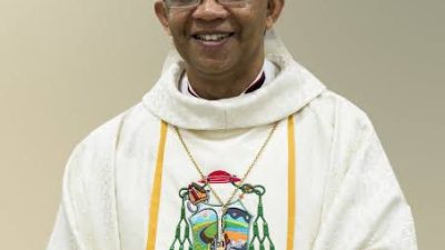 Foto. Calon Gubernur NTT, Ansy Lema Menyambut Baik Terpilihnya Mgr. Paskalis Bruno Syukur Sebagai Kardinal.