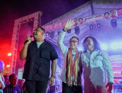 Kampanye di Kabupaten Alor, Ansy dan Andmesh Buat Ribuan Masyarakat Alor Manyala