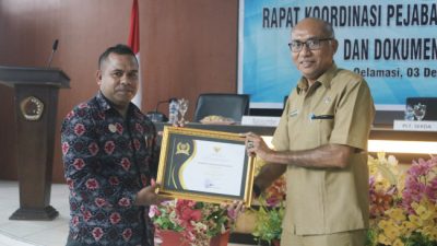 Foto. Pemerintah Kabupaten Kupang Raih Predikat "Cukup Informatif" dalam Keterbukaan Informasi Publik.