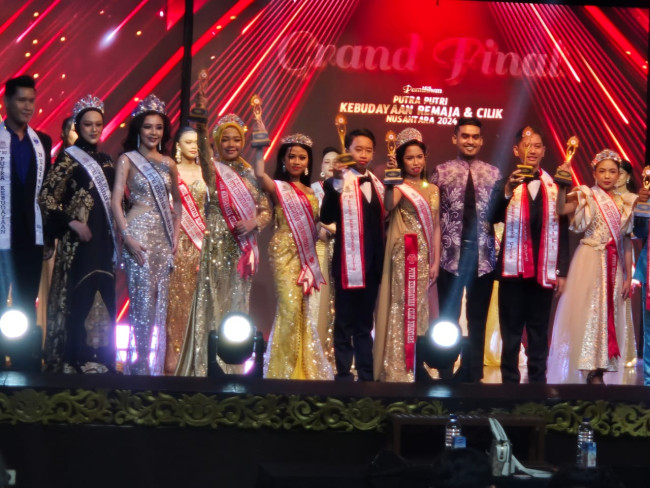 Foto. Putri Cilik Asal Kabupaten Kupang Harumkan Nama NTT di Puncak Grand Final Putra Putri Kebudayaan Cilik Nusantara 2024.
