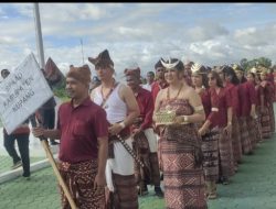 Peringati HUT NTT ke 66, Pemerintah Kabupaten Kupang Helat Parade Exotic Tenun