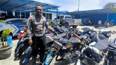 Foto. Polresta Kupang Kota Jaring 7 Motor Knalpot Brong Dalam Aksi Trek - Trekan di Kota Kupang.