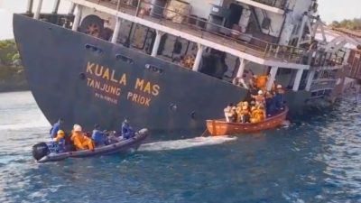 Mengungkap Penyebab Tenggelamnya Kapal Kontainer MV Kuala Mas di Perairan Kupang