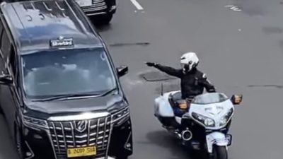 Foto. Teka - Teki Pemilik Mobil RI 34 yang Dikawal Patwal Diduga Arogan Akhirnya Terungkap.//gbr.Kompas